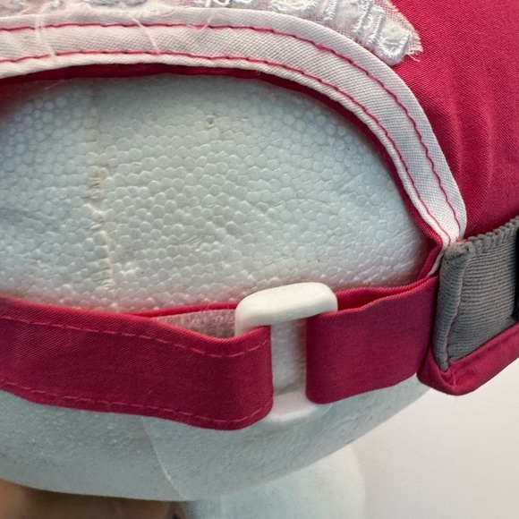 UNDER ARMOUR  WOMENS RUNNING HAT, PINK Baseball Cap Athletic EUC - Picture 11 of 16